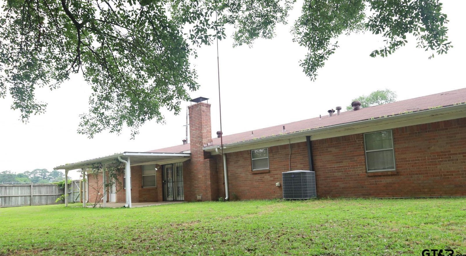 1907 Laney Dr, Longview TX 75605-2487 exterior