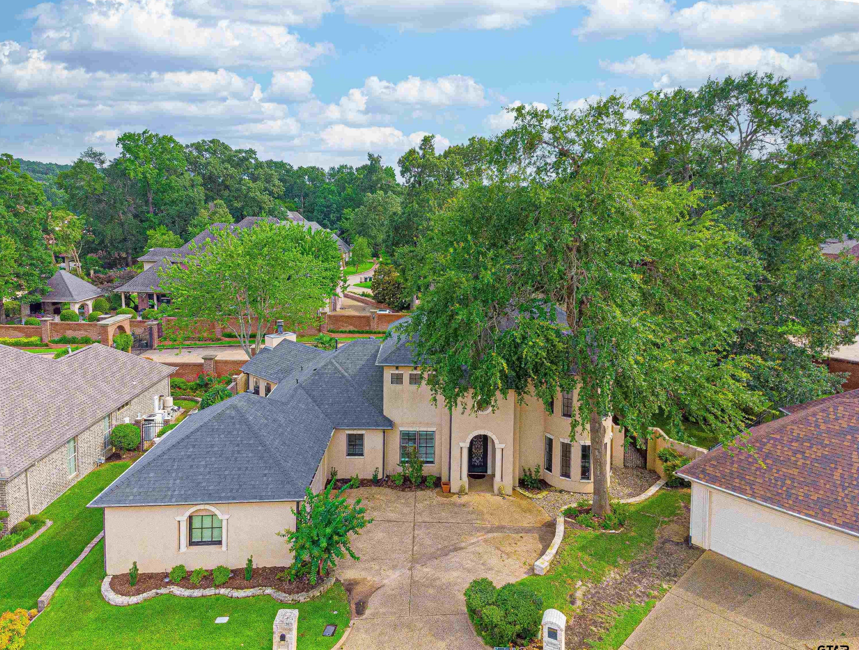 1314 Bellehaven Ct, Tyler TX  75703-5791 exterior