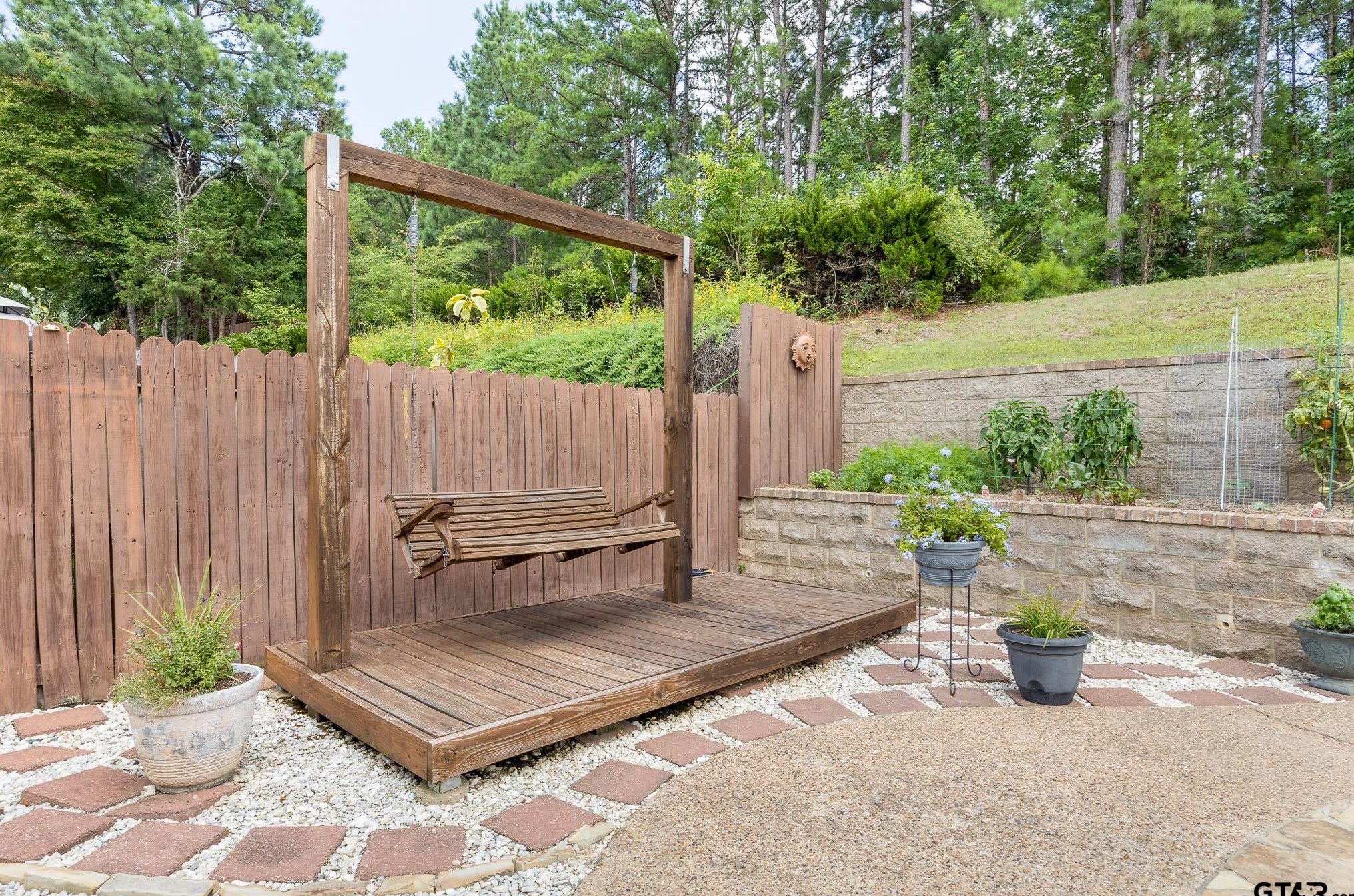 614 Huntwick Ln, Tyler TX  75703-5099 exterior