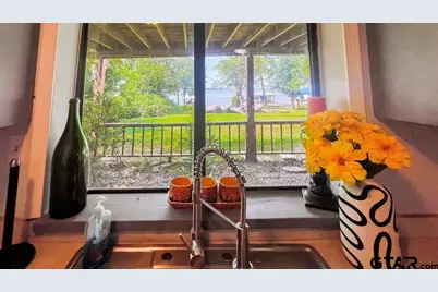 21997 Blue Water Rd, Chandler, TX 75758 - Photo 37