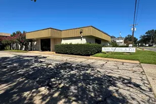 200 E Amherst St, Tyler, TX 75701 - Photo 1