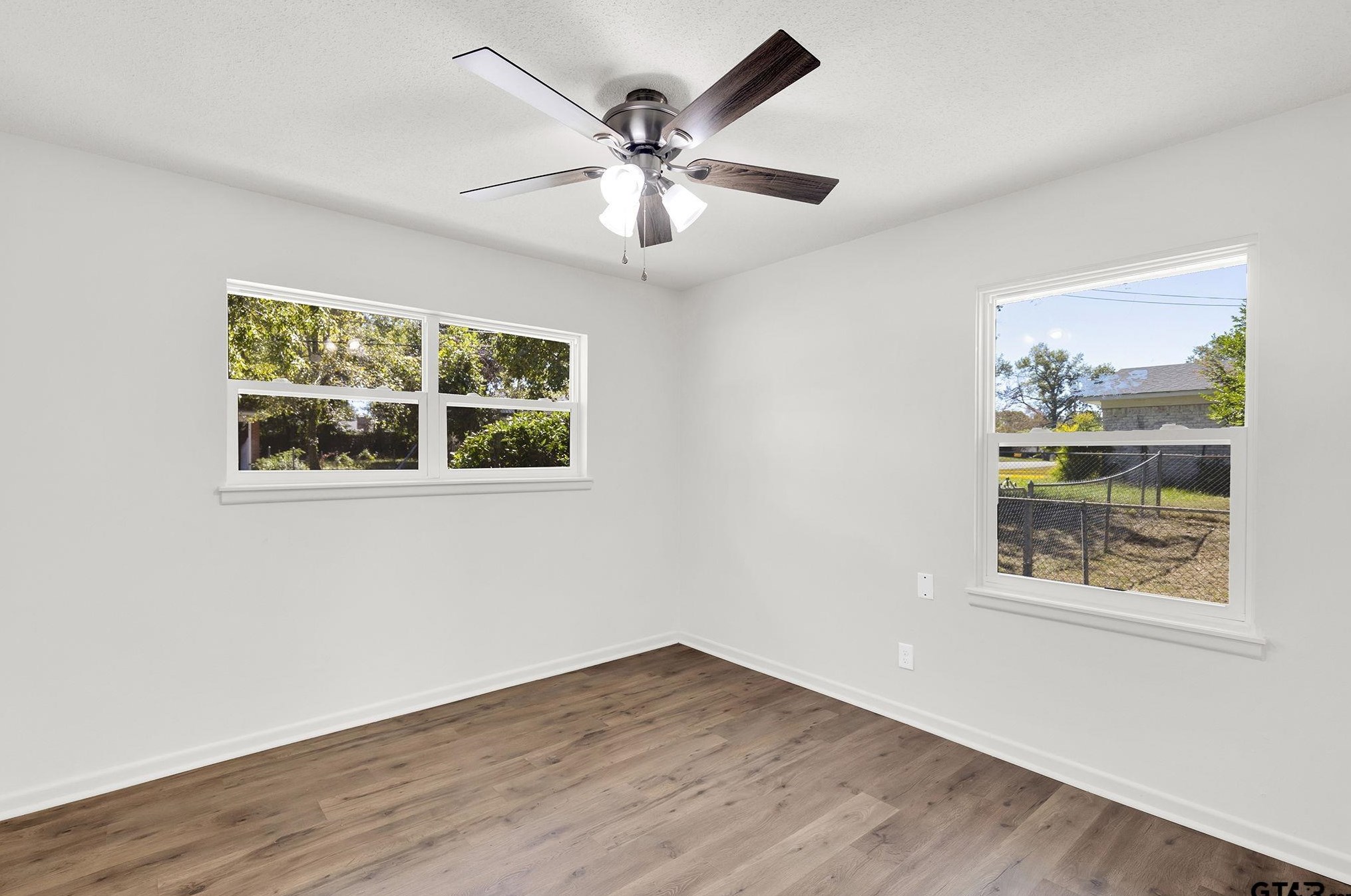 827 Palmer Ave, Tyler TX  75701-2371 exterior