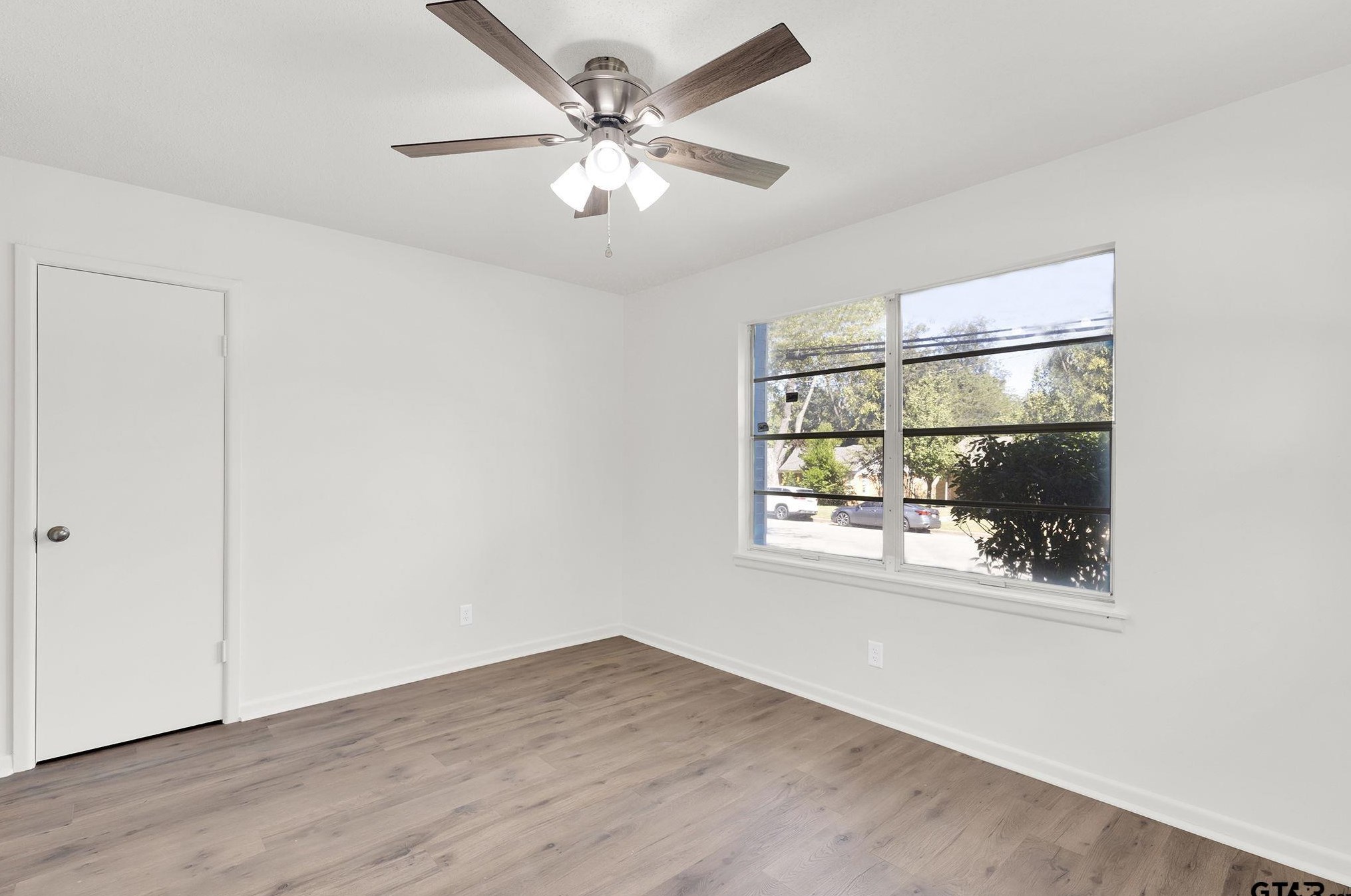 827 Palmer Ave, Tyler TX  75701-2371 exterior