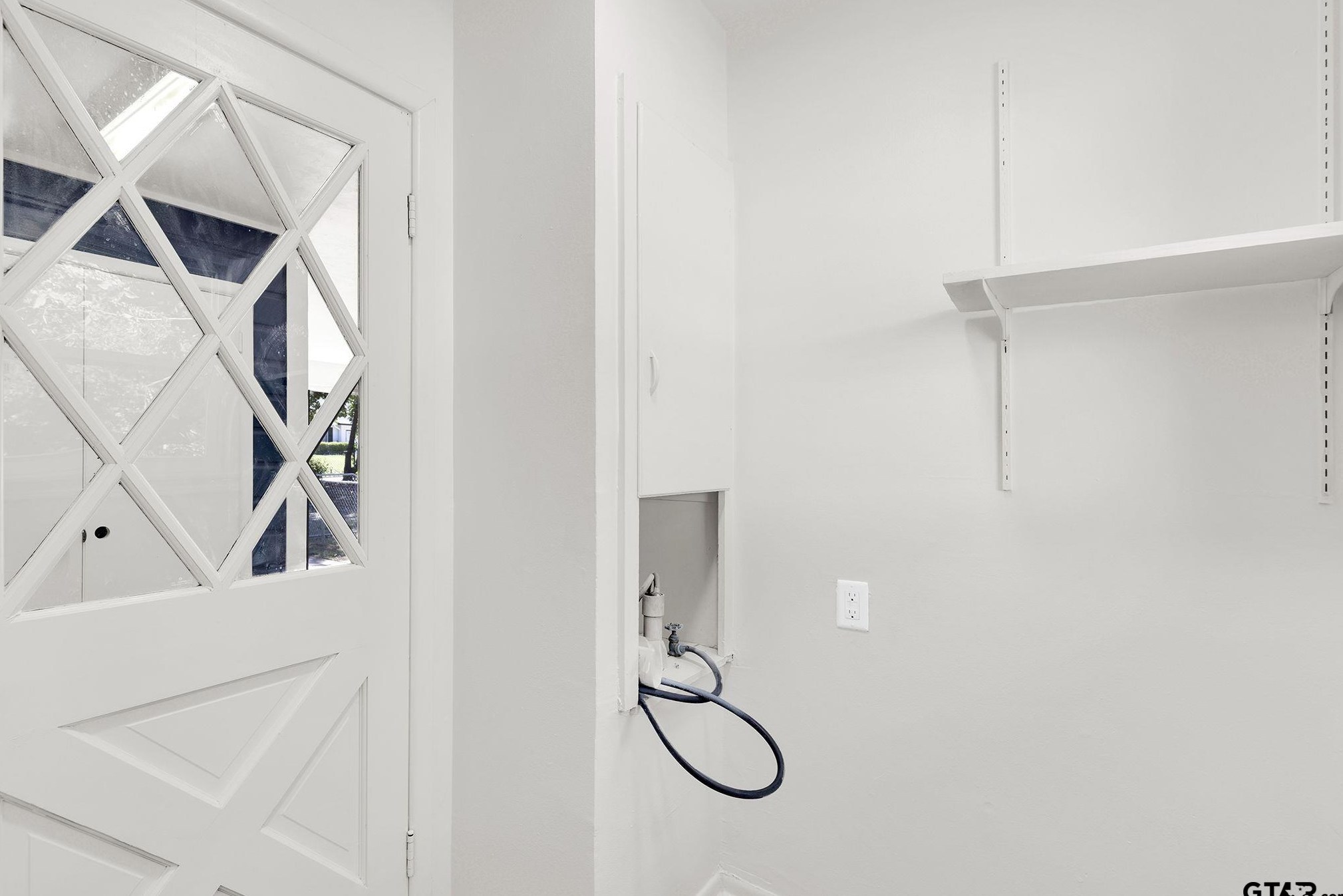 827 Palmer Ave, Tyler TX  75701-2371 exterior