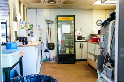 108 S Main Street, Yantis, TX 75497 - Photo 11