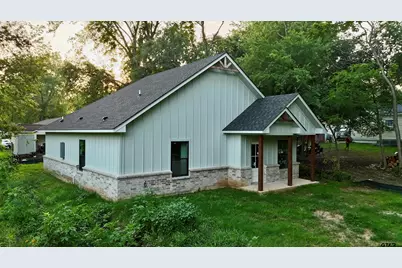 1212 N Albertson, Tyler, TX 75702 - Photo 5