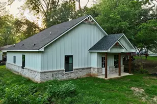 1212 N Albertson, Tyler, TX 75702 - Photo 5