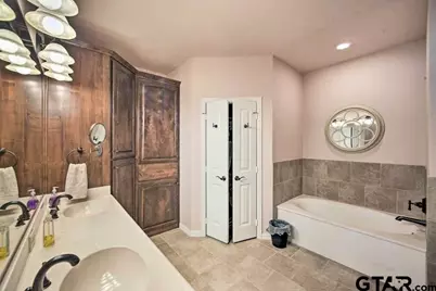 150 Redondo Dr, Gun Barrel City, TX 75156 - Photo 17