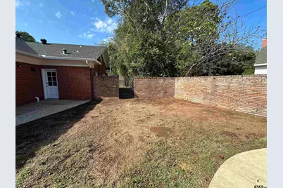 1212 Hillcrest, Jacksonville, TX 75766 - Photo 35