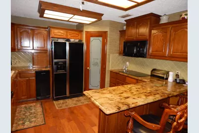 3073 East Lake, Gladewater, TX 75647 - Photo 17