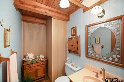 411 Rs County Road 4525, Point, TX 75472 - Photo 23
