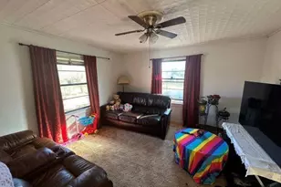 729 Rosehill, Timpson, TX 75975 - Photo 3