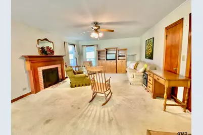 102 Gordon Drive, Crockett, TX 75835 - Photo 5