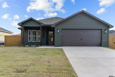 16321 Crossing Circle, Lindale, TX 75771 - Photo 1