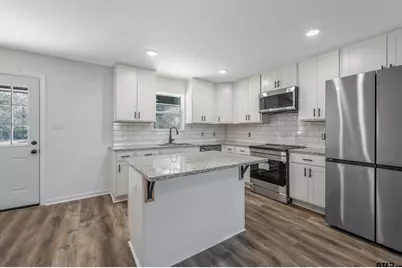 608 Giles St, Troup, TX 75789 - Photo 7