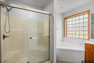 23085 County Rd 2169, Troup, TX 75789 - Photo 21