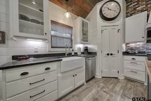 18763 Co Rd 437, Lindale, TX 75771 - Photo 13