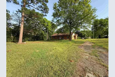 615 Quitman, Pittsburg, TX 75686 - Photo 5