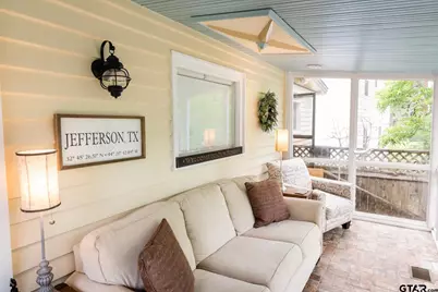 217 W Lafayette St, Jefferson, TX 75657 - Photo 21