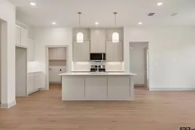 232 August Drive, Bullard, TX 75757 - Photo 9