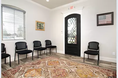 2333 Dueling Oaks Dr, Tyler, TX 75703 - Photo 9