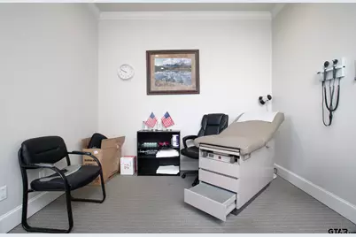 2333 Dueling Oaks Dr, Tyler, TX 75703 - Photo 19