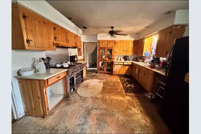 1003 Tyler, Jacksonville, TX 75766 - Photo 11