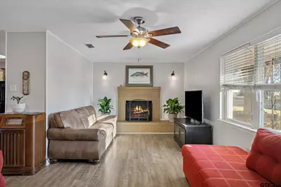 542 S South Houston, Edgewood, TX 75117 - Photo 13