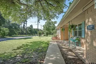 542 S South Houston, Edgewood, TX 75117 - Photo 11