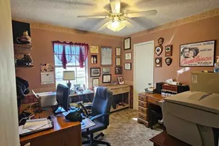 517 An County Rd 147, Palestine, TX 75801 - Photo 27