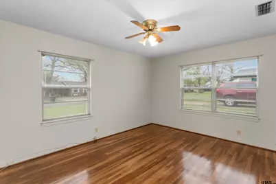 2103 Crestwood Drive, Tyler, TX 75701 - Photo 11