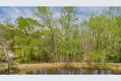 2864 S Robertson, Tyler, TX 75701 - Photo 3