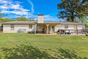 2207 Pinecrest, Gladewater, TX 75647 - Photo 45