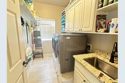 1713 Lakeshore Dr., Jacksonville, TX 75766 - Photo 29