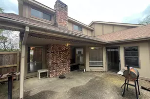 1009 Towne Lake Dr, Longview, TX 75601 - Photo 25