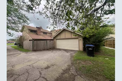 1009 Towne Lake Dr., Longview, TX 75601 - Photo 3