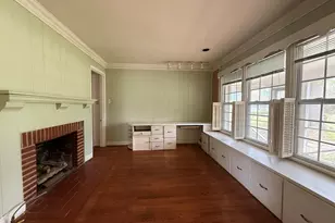 325 W 4th St, Tyler, TX 75701 - Photo 5