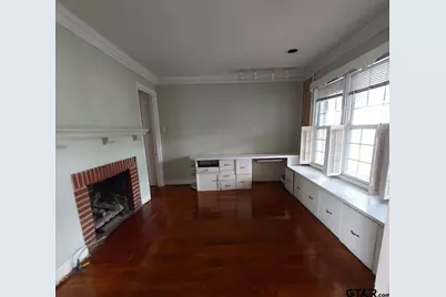 325 W 4th St, Tyler, TX 75701 - Photo 25