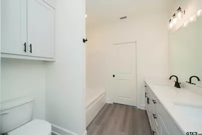 390 Alexander Street, Kilgore, TX 75662 - Photo 21