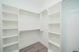 390 Alexander St, Kilgore, TX 75662 - Photo 17