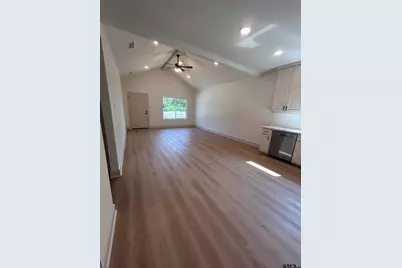 392 Alexander Street, Kilgore, TX 75662 - Photo 3