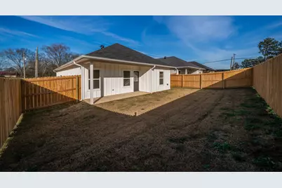 392 Alexander Street, Kilgore, TX 75662 - Photo 33