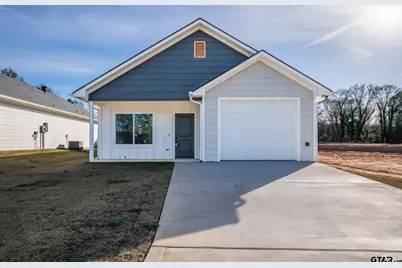 392 Alexander Street, Kilgore, TX 75662 - Photo 3