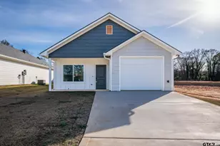 392 Alexander St, Kilgore, TX 75662 - Photo 3