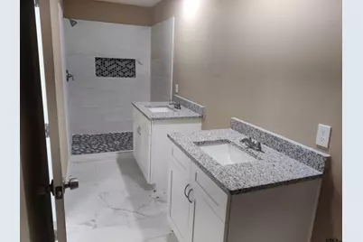 208 Lenox, Pittsburg, TX 75686 - Photo 11