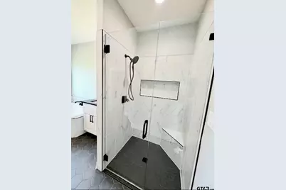 349 Brooks Dr, Gladewater, TX 75647 - Photo 15