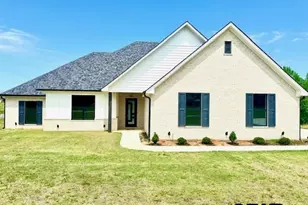 349 Brooks Dr, Gladewater, TX 75647 - Photo 3