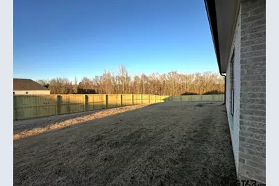 349 Brooks Dr, Gladewater, TX 75647 - Photo 39