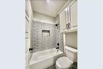 349 Brooks Dr, Gladewater, TX 75647 - Photo 33