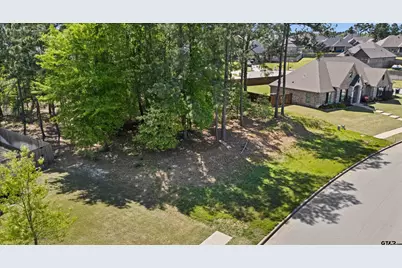 4215 Chapel Quarters, Tyler, TX 75707 - Photo 5